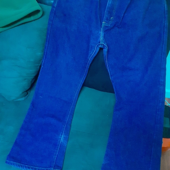 Mens Blue Levi Denim jeans - Picture 6 of 7